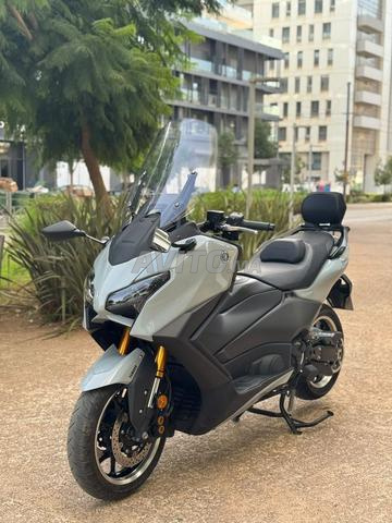 ياماها TMAX 560 - 2