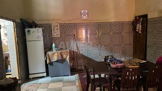 Maison et 2 Magasins à vendre - 2