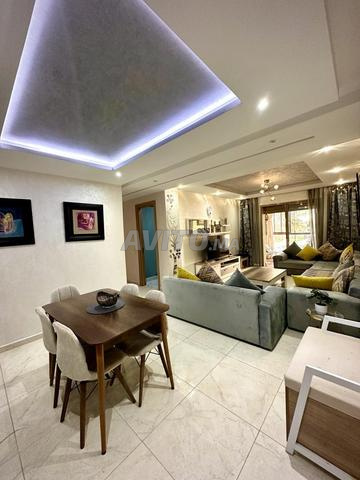 Luxueux appart T3 avec piscine à Agdal