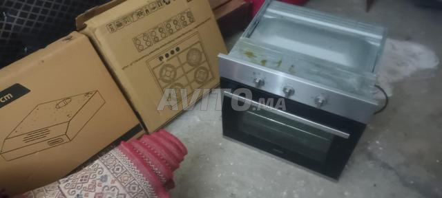 فرن مسطح ماركة زانوسي مرحباً - 2