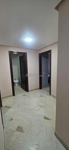 Appartement à louer 86 m² vide à Jnane Californie - 2