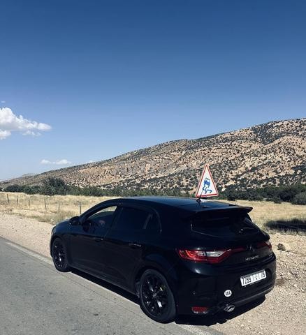Mégane 4 2018 bon état - 2