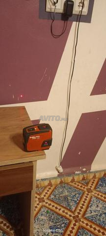 Laser Hilti, points pour mesurer les angles. - 2