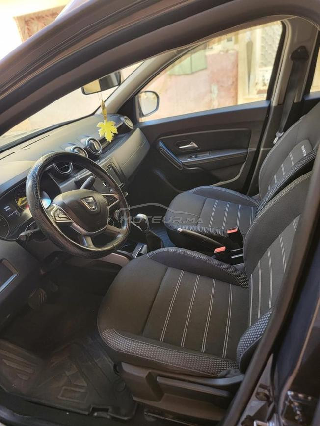 dacia duster mazala ne9iya otomatique 