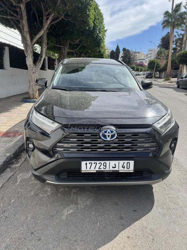 voiture à vendre سيارة للبيع