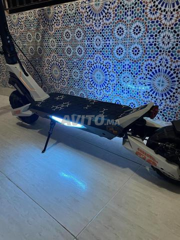 سكوتر فوف دكستر - 2