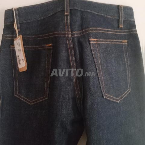 جينز A.P.C. باريس أصلي - مقاس 26 إلى 29
