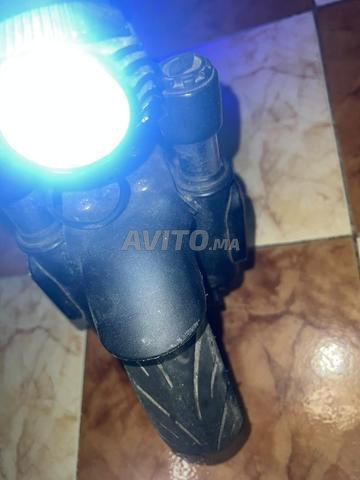 سكوتر كهربائي بحالة جيدة - 2