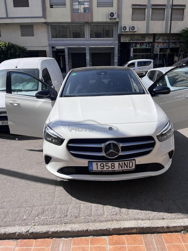 Mercedes Benz B200 d 