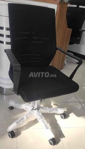 Pièces détachées pour chaises. - 2