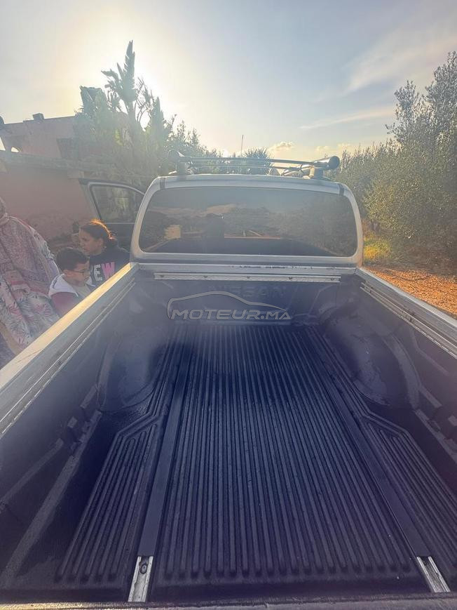 nissan navara en tres bon etat