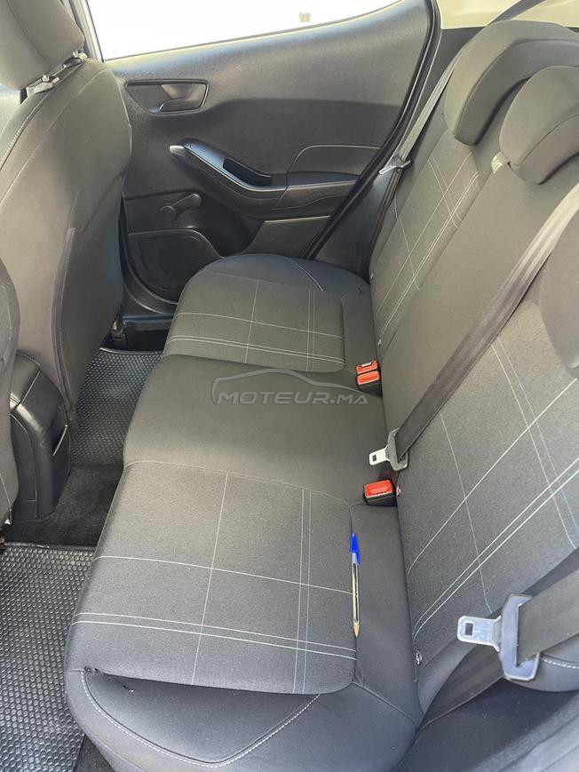 Ford Fiesta modèle 2021, diesel, boîte manuelle.