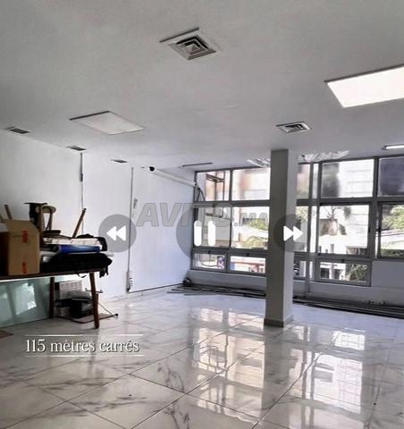 À VENDRE BUREAU À MAARIF 115M² - 2