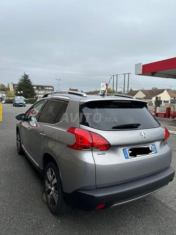 Peugeot 2008 Diesel Manuelle 2016 à Meknès - 2