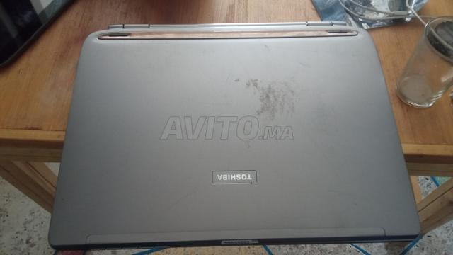 PC Touchiba propre, bien pour étudier - 2