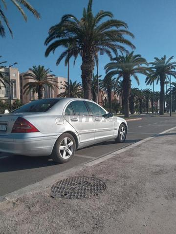 Mercedes-Benz 220 Diesel Manuelle 2000 - 2