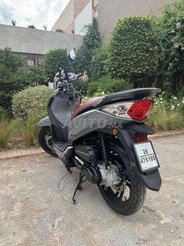 Symphony ST 50 cc avec cylindre 80 cv - 2