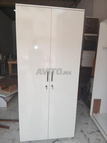 Armoire en MDF à deux portes
