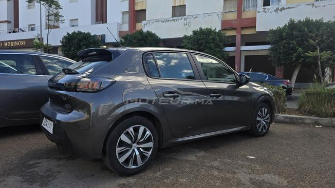 Peugeot 208 active 