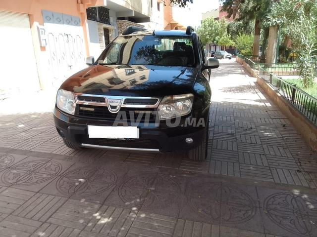 Dacia Duster Diesel Manuelle 2011 à Khénifra - 2