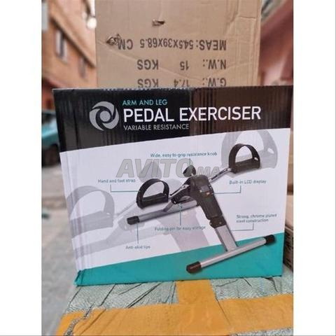 Vélo d'appartement pour bras et jambes - 2