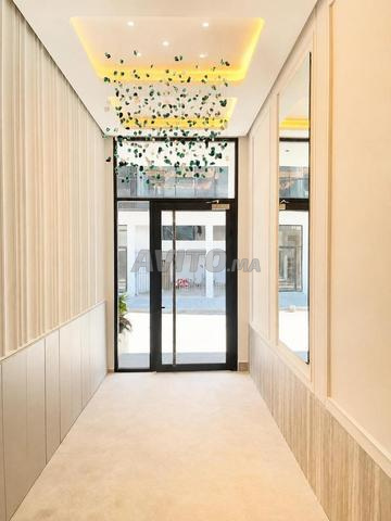 À LOUER – STUDIO MEUBLÉ À OASIS - 2