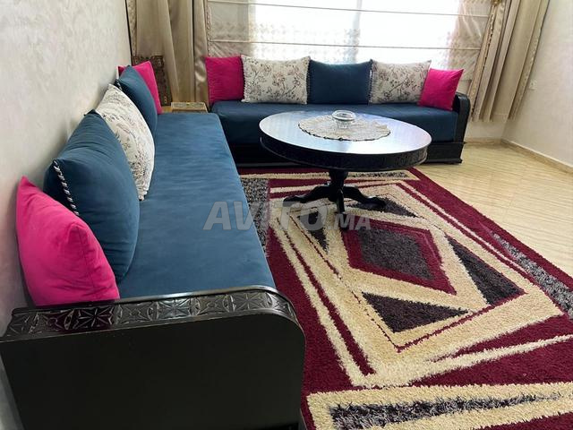 Salon Marocain Richbond Complet avec Tapis et Table - 2