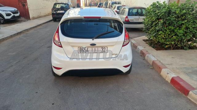2017 essence repeinte à Tétouan - 2