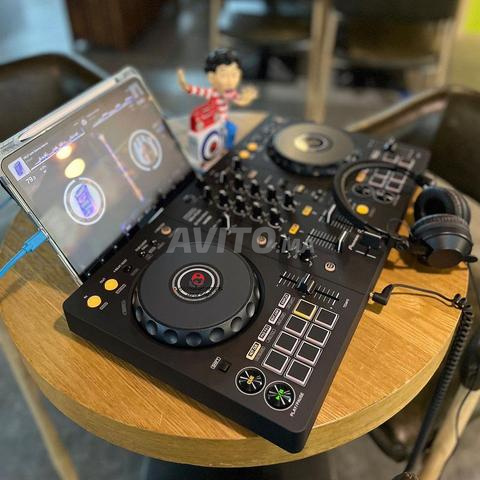 Pioneer DDJ-FLX4 neuf, boîte fermée - 2