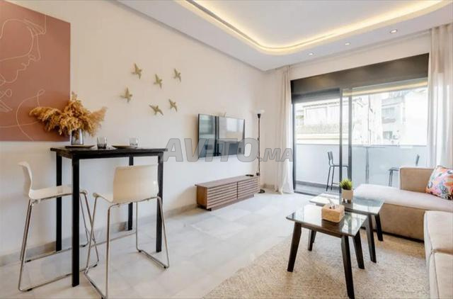 Location studio meublé Quartier Racine - 2