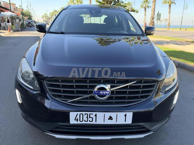 Volvo XC60 Diesel Automatique 2016 à Rabat