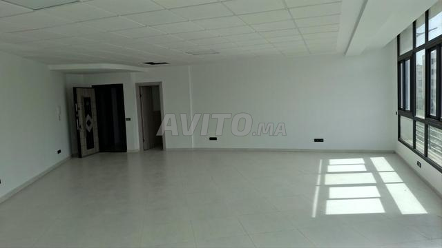 Plateau bureau 1er ETG sur rond point - 2