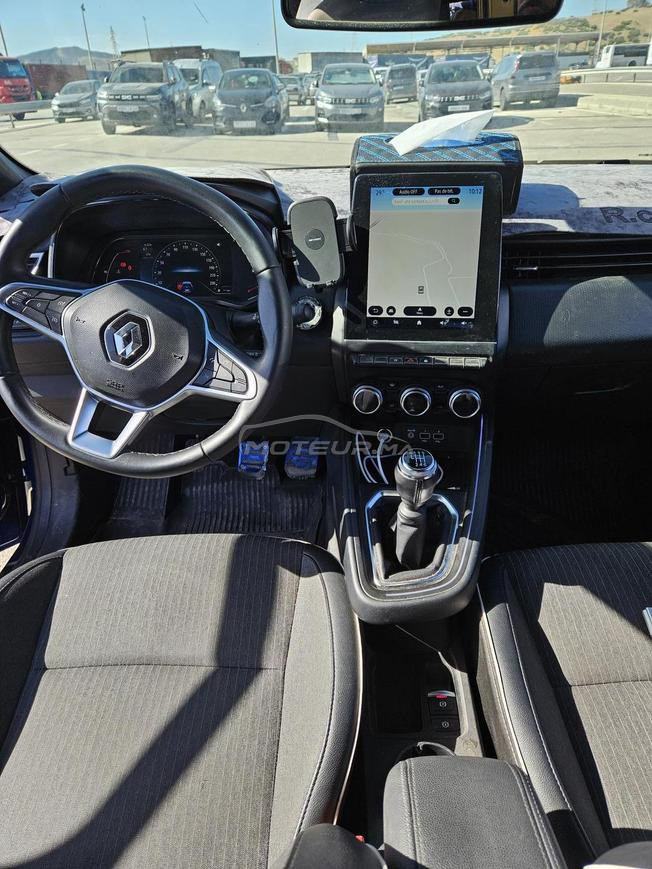 clio 5 intens 2023