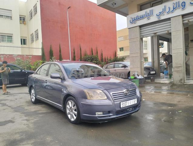 تويوتا أفينسيس - 2