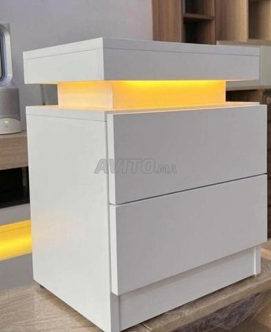 Table de chevet avec LED - 2