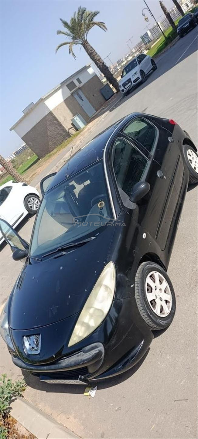 Peugeot 206 Essence Manuelle 2012 à Rabat