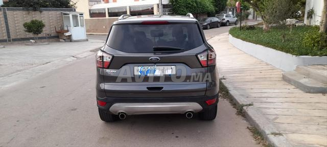 Ford Kuga. 1ère main. 2019. 6 cv - 2