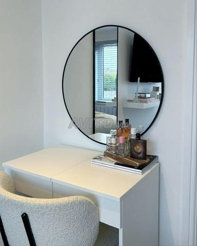 Miroir avec cadre en bois - 2