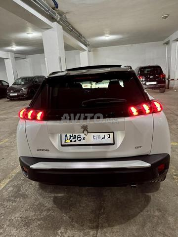 Peugeot 2008 GT - 2