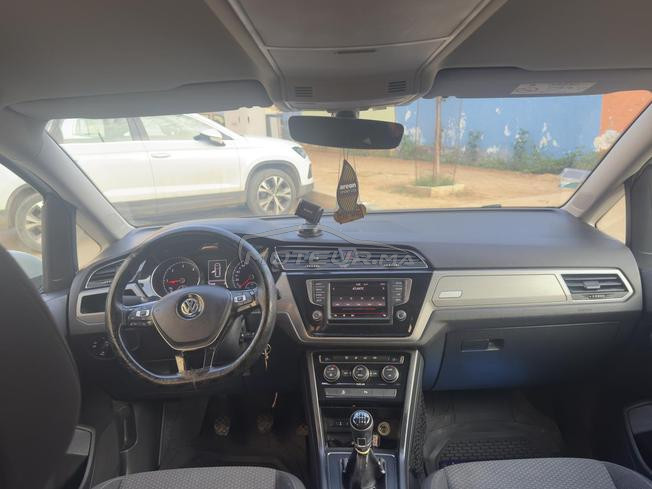 Volkswagen Touran 2016 dwn 2024 à Meknès