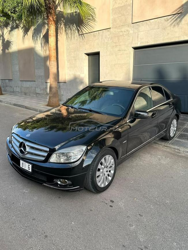 Mercedes Benz 220 2009