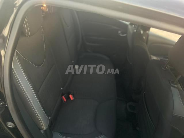 Renault Clio Diesel Manuelle 2016 à Tifelt - 2