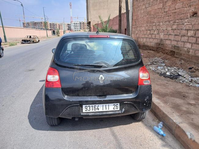 سياره في حاله جيده