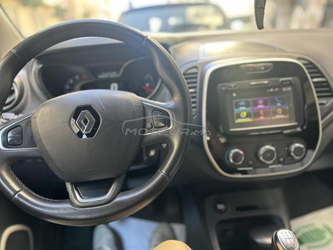 Renault Captur Diesel Manuelle 2019 à Tanger