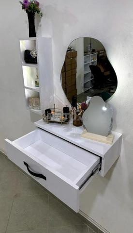 Coiffeuse moderne - 2