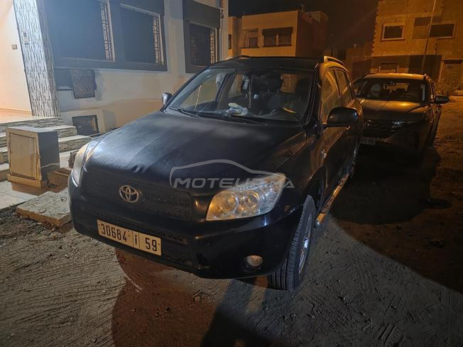 Toyota Rav4 très bien entretenu 