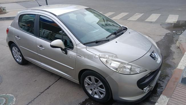 Peugeot 207 Diesel Manuelle 2008 à Sidi Slimane