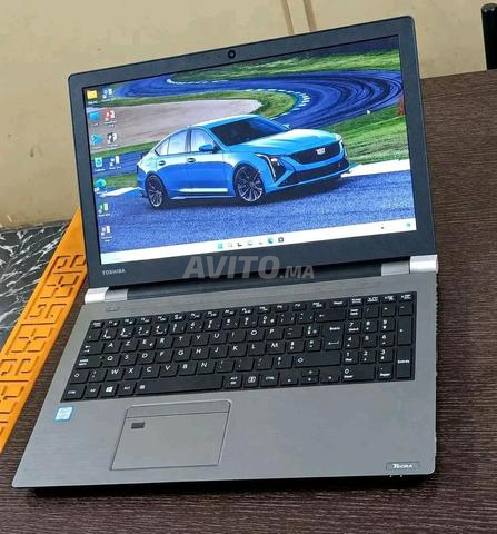 Toshiba i5 8ème RAM 8 disque 512 SSD batterie 4h