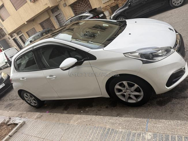 peugeot 208 M 2018