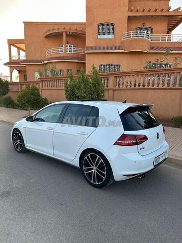 Volkswagen - 2